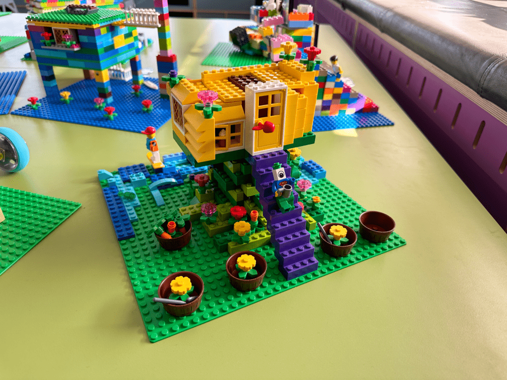 Eksempel af et Lego Challenge hus